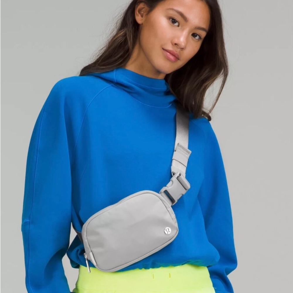 Lululemon Athletica, Lululemon Everywhere Belt Bag 1L Unisex